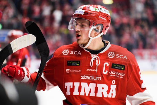 Timrås Johannes Kinnvall jublar