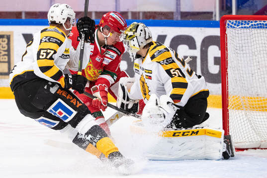 Skellefteås Emil Djuse och Moras Robin Johansson och