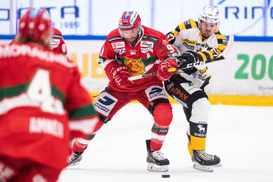 Moras Andrew Rowe och Skellefteås Emil Djuse