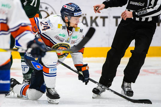 Växjös Brendan Shinnimin har ont