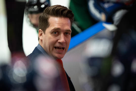 Växjös tränare Sam Hallam