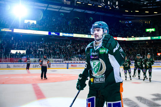 Färjestads Martin Johansson jublar