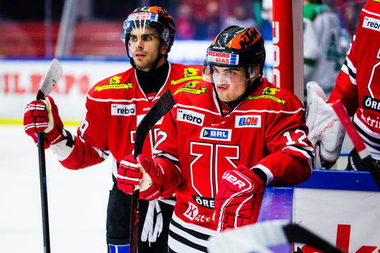 Örebros Jordan Boucher och Glenn Gustafsson deppar