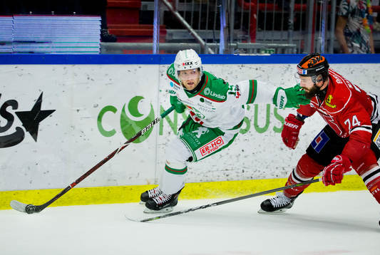 Örebros Nick Ebert och Rögles Simon Ryfors