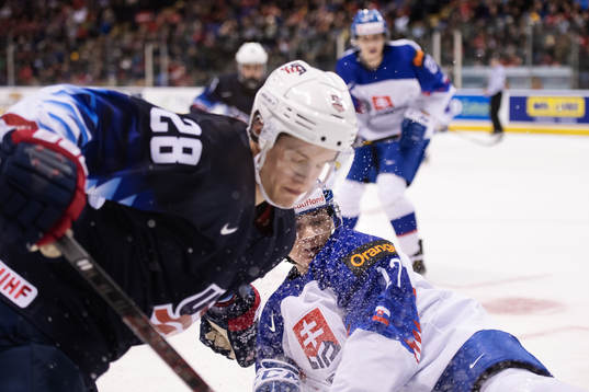 Joel Farebee of USA and Milos Keleman of Slovakia