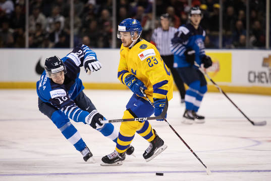 Samuli Vainionpää of Finland and Lucas Elvenes of Sweden