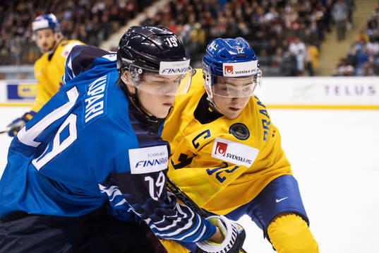 Rasmus Kupari of Finland and Erik Brännström of Sweden