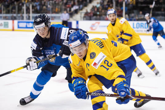 Rasmus Kupari of Finland and Erik Brännström of Sweden