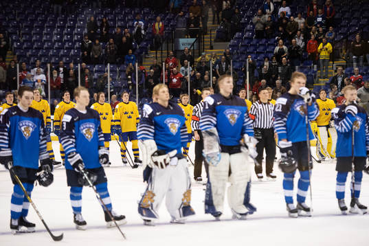 Players of Sweden and Finland