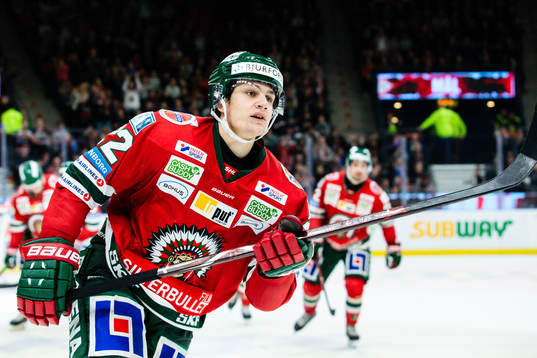 Frölundas Linus Nässén jublar