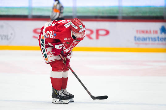 Timrås Patrik Blomberg har ont