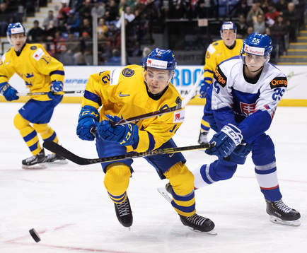 Erik Brännström of Sweden and Martin Pospisil of Slovakia