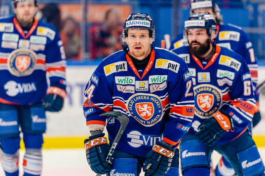 Växjös Brendan Shinnimin jublar
