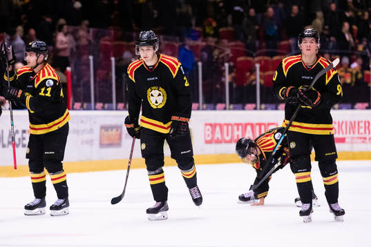 Brynäs Joel Kellman (v) , Marcus Westfält (m) och Jesper