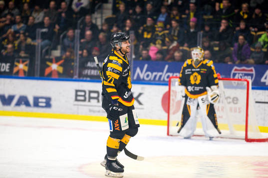 Skellefteås Juhamatti Aaltonen kliver av skadad
