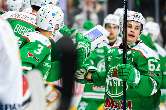 Rögles Leon Bristedt  jublar