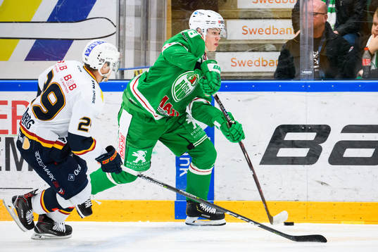 Djurgårdens Sebastian Strandberg och Rögles Jakob