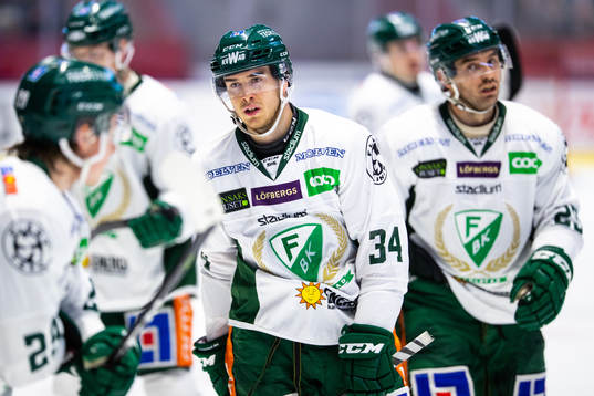 Färjestads Michael Lindqvist jublar