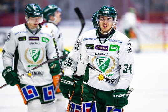 Färjestads Michael Lindqvist jublar