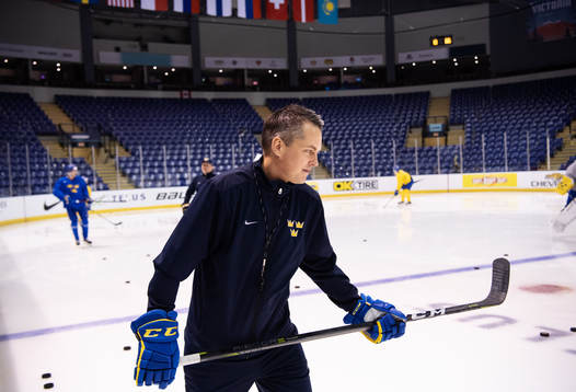 Head coach Tomas Montén of team Sweden at a morning skate