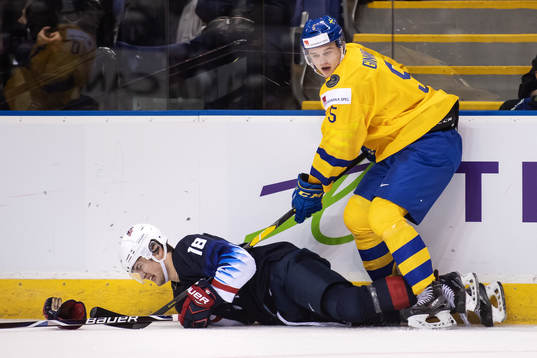 Oliver Wahlstrom of USA and Adam Ginning of Sweden