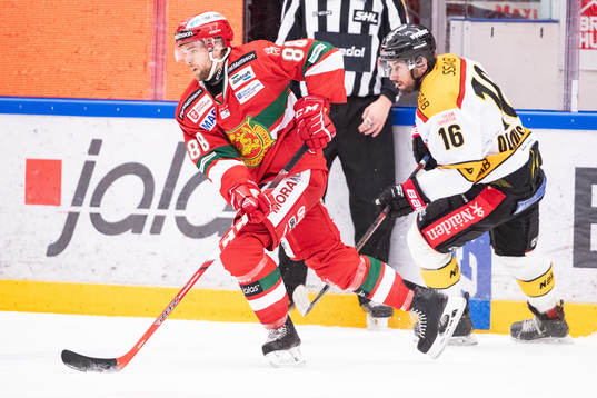 Moras Spencer Abbott och Luleås Niklas Olausson