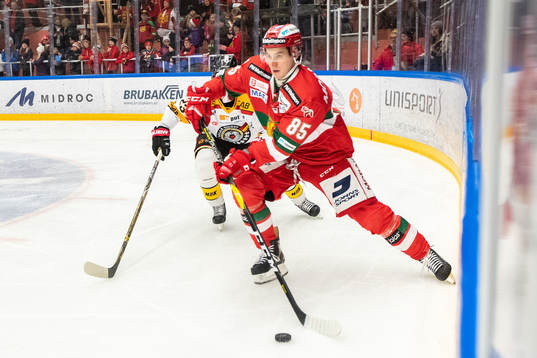 Moras Michael Haga och Luleås Jesper Sellgren