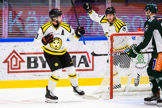 Bläddra bland fler bilder av Ishockey, SHL, Färjestad - Brynäs