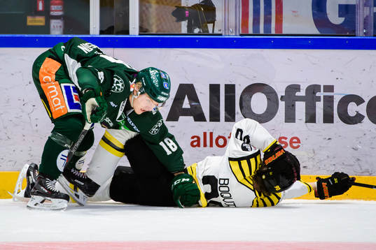 Färjestads Axel Ottosson och Brynäs Jesper Boqvist