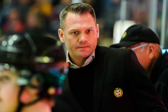 Brynäs assisterande tränare Mikael Holmqvist