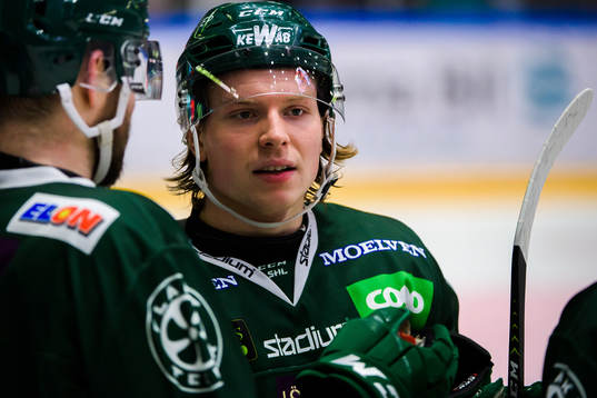 Färjestads Oskar Steen