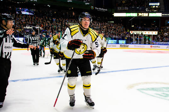 Brynäs Tomi Sallinen jublar