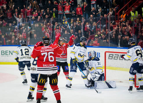 Örebros Patrik Virta jublar