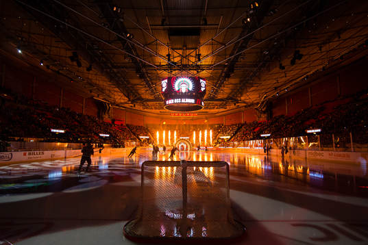 Frölundas intro innan ishockeymatchen i SHL mellan