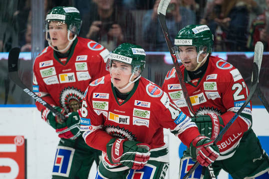 Frölundas Oliwer Fjellström jublar