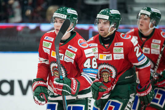 Frölundas Oliwer Fjellström jublar