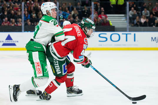 Rögles Jakob Bondesson och Frölundas Lucas Raymond