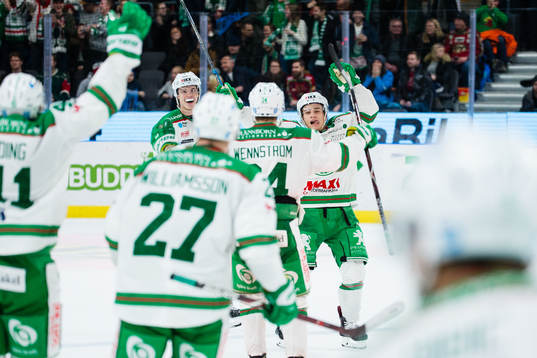 Rögles Leon Bristedt  jublar