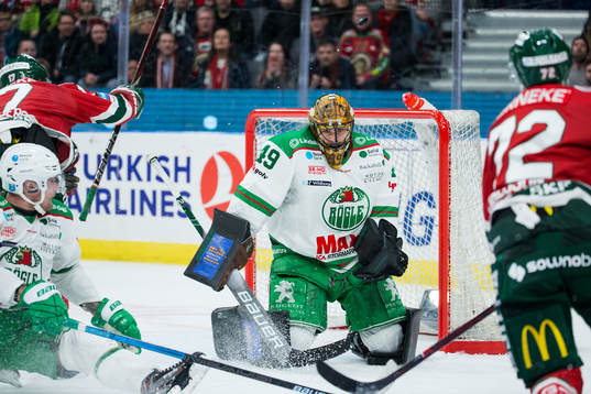 Rögles målvakt Justin Pogge