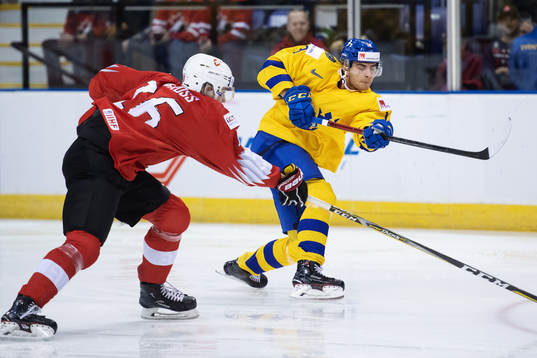 Nico Gross of Switzerland ans Jacob Olofsson of Sweden