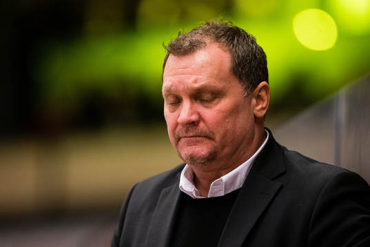 Brynäs tränare Magnus Sundquist deppar