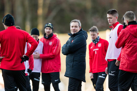 Örgrytes tränare Thomas Askebrand