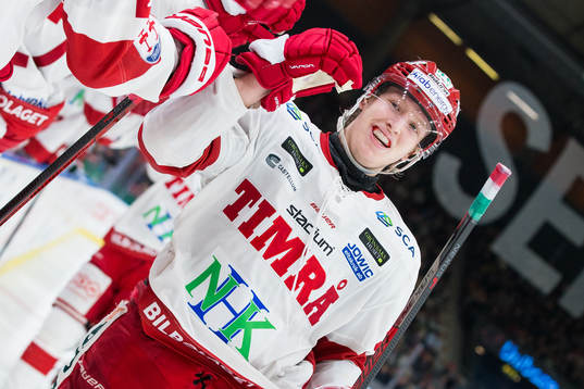 Timrås Vilmos Gallo jublar