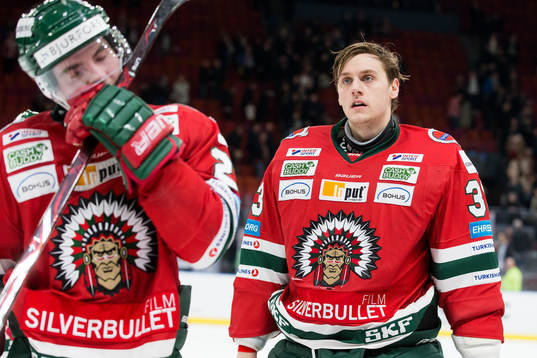 Frölundas målvakt Johan Mattsson deppar