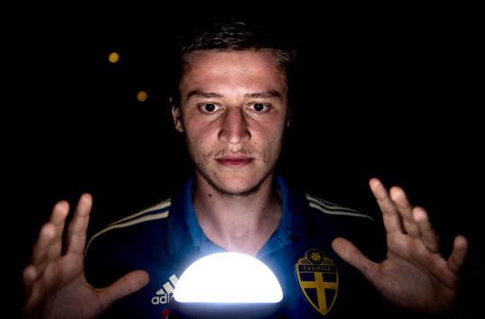 Simon Thern tittar in i spåkulan hur Allsvenskan 2019 blir