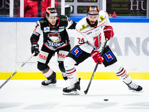 Örebros Nick Ebert och Malmö Redhawks Konstantin Komarek