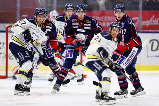 s David Gustafsson, Linköpings Dan Pettersson och Fredrik