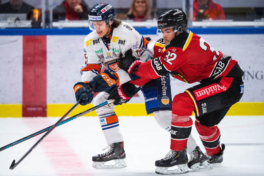 Växjös Dominik Bokk och Luleås Oscar Engsund
