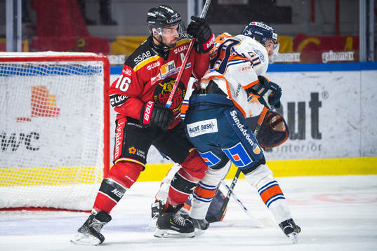 Luleås Niklas Olausson och Växjös Erik Josefsson