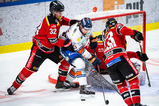 Luleås Oscar Engsund och Växjös Dominik Bokk